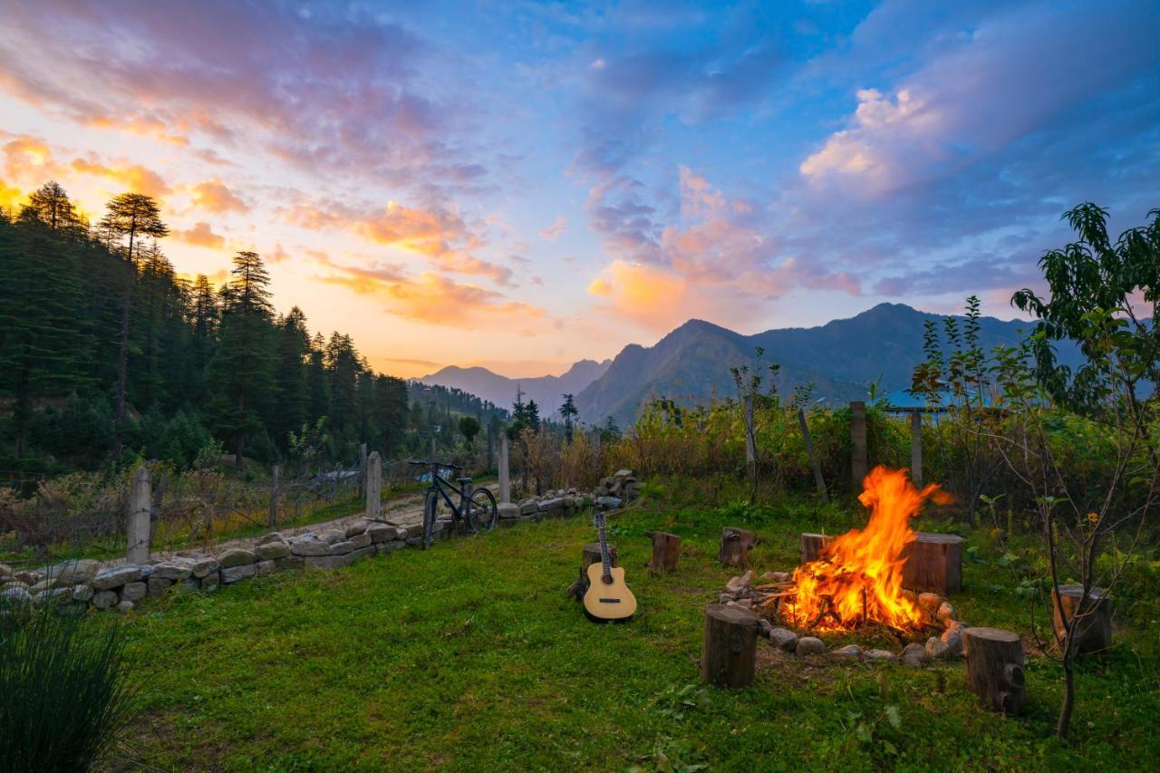 Zostel Shangarh, Kullu Sainj ภายนอก รูปภาพ